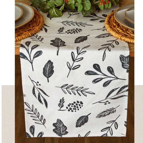 decocrated Other - Harvest Table Runner
